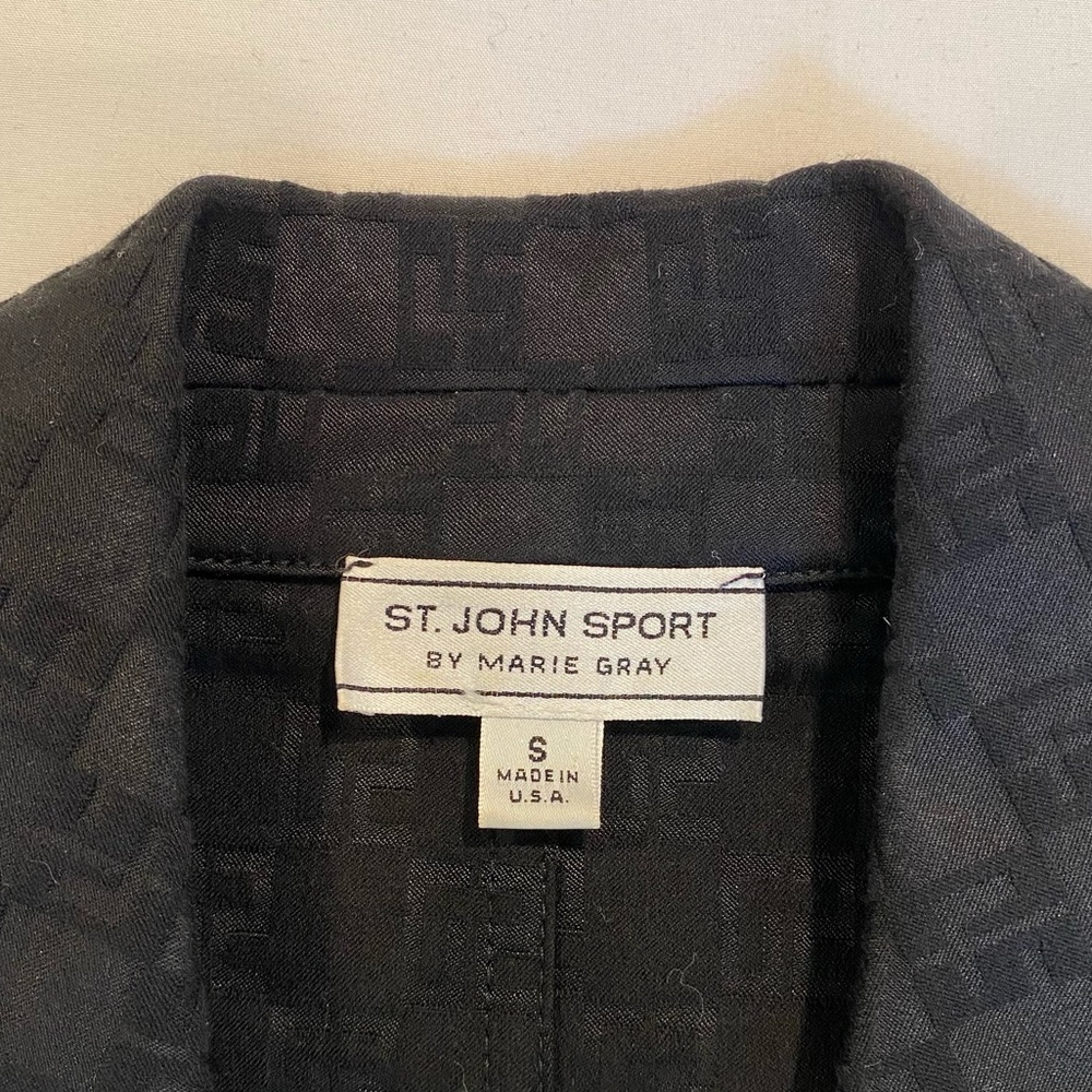 Vintage St. John Women's Black Monogram Blazer Jacket, Size S, Corset Back Belt - Picture 3 of 8